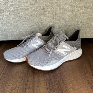 New Balance Women's Gray Running Shoes - Gently Used